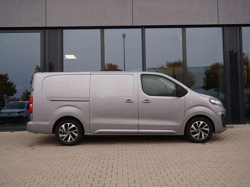 Gebraucht Fiat e-Scudo 100 kW (136 PS) 2023 Grau Van / Kleinbus