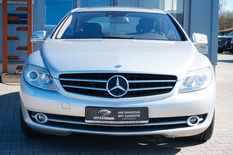 Gebraucht Mercedes CL500 387 PS (284 kW) 2011 Silber Coupé