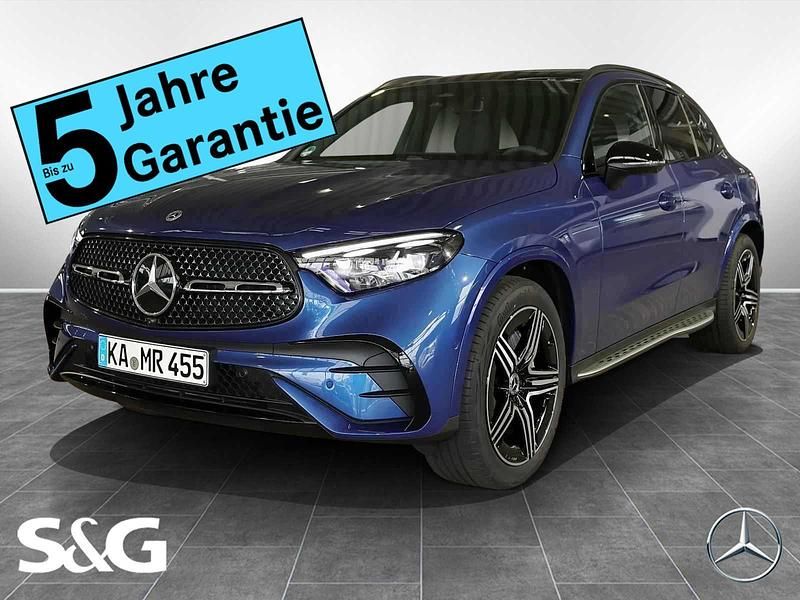 Metalliclack spektralblau Gebraucht 2025 Mercedes GLC220 AMG SUV | 63.899 € (Guter Preis) - Bild 1/4