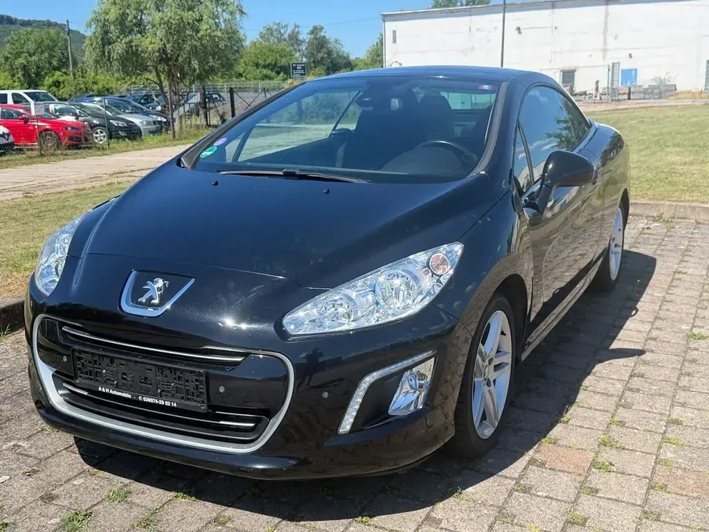 Gebraucht Peugeot 308 CC Active 120 PS (88 kW) 2011 Schwarz Cabrio