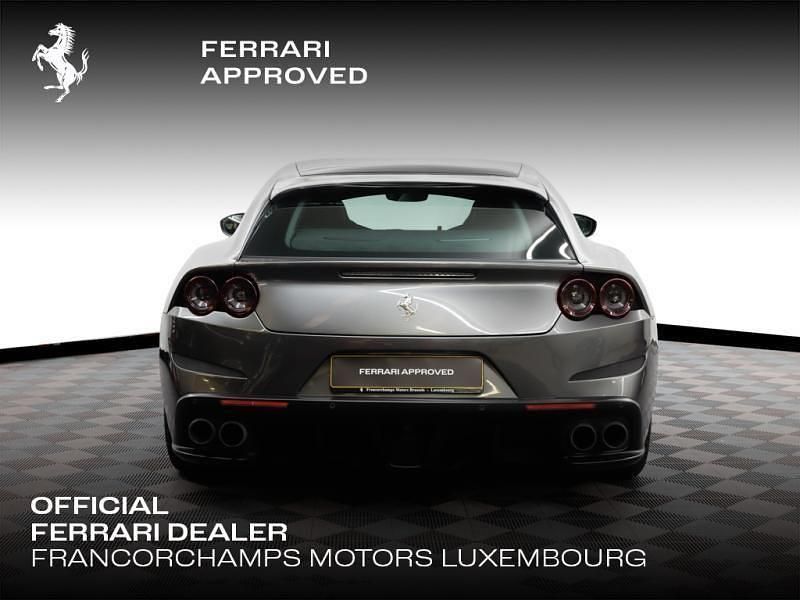 Second-hand Ferrari GTC4Lusso 610 CP (448 kW) 2019 Gri Break