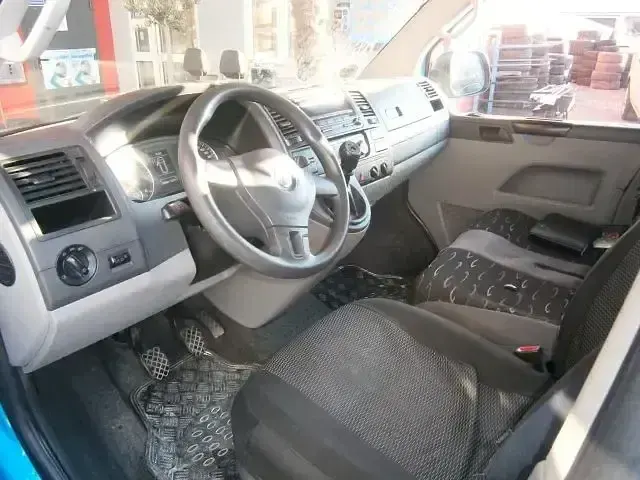 Używany VW Transporter 102 KM (75 kW) 2013 Niebieski Van