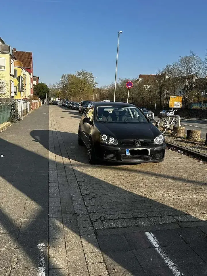 Gebraucht VW Golf IV Comfortline 75 PS (55 kW) 2004 Schwarz Limousine