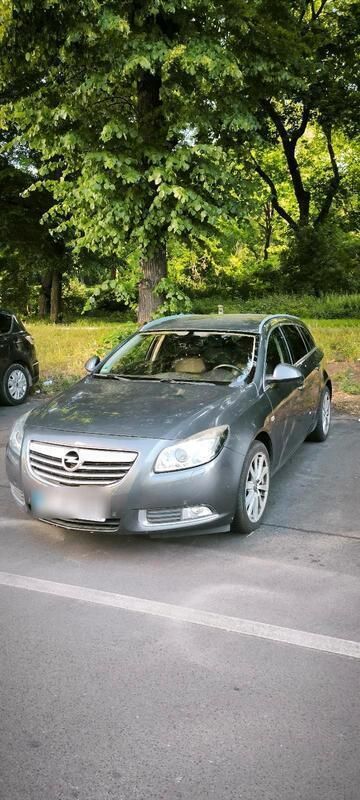 Schwarz Gebraucht 2009 Opel Insignia Cosmo Kombi | 6.900 € (Fairer Preis) - Bild 1/4
