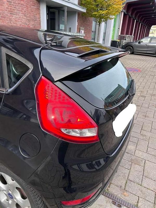 Gebraucht Ford Fiesta Style 90 PS (66 kW) 2008 Limousine