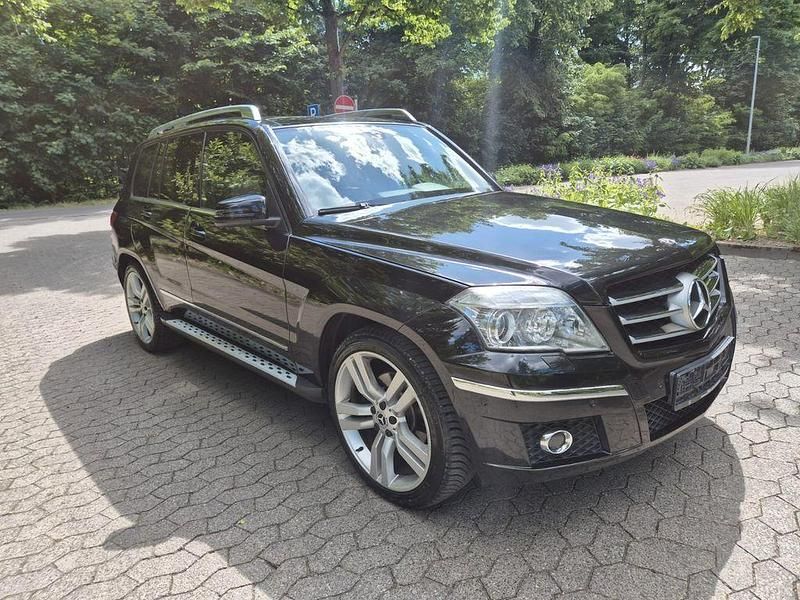 Gebraucht Mercedes GLK320 224 PS (164 kW) 2009 Schwarz SUV