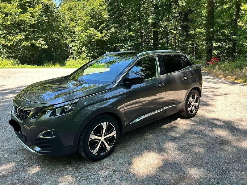 Grau Gebraucht 2019 Peugeot 3008 GT-line SUV | 26.500 € - Bild 1/4