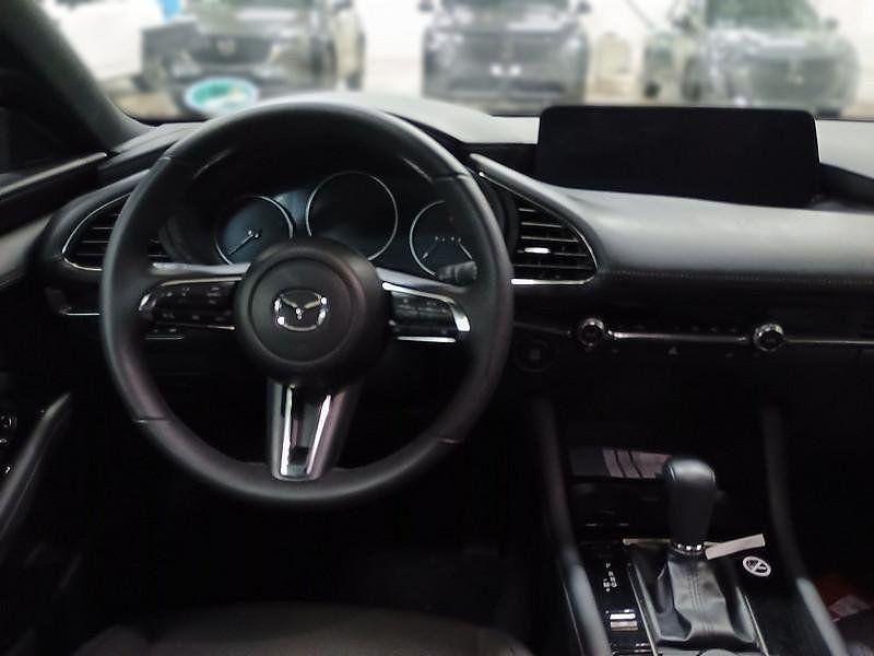 Gebraucht Mazda 3 Center-Line 140 PS (102 kW) 2025 Machine gray Limousine