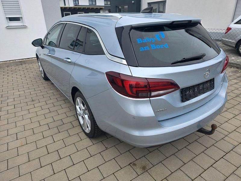 Gebraucht Opel Astra Dynamic 136 PS (100 kW) 2016 Grau Kombi