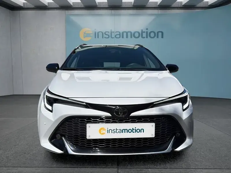 Gebraucht Toyota Corolla 196 PS (144 kW) 2023 Schwarz Kombi