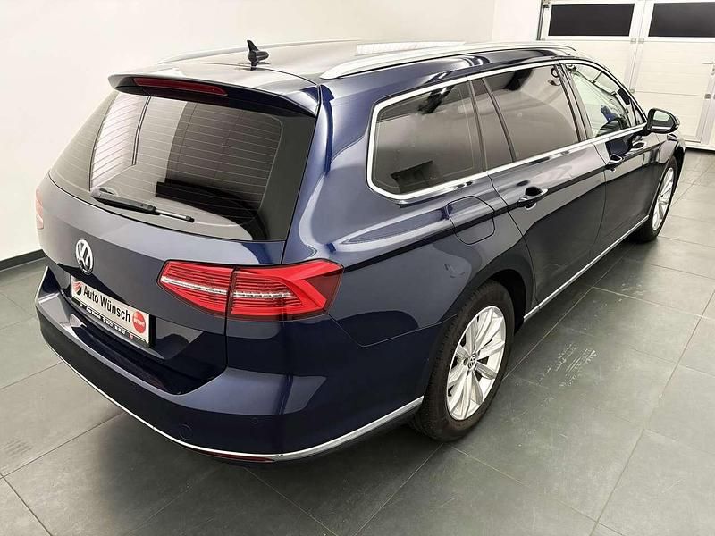 Usata VW Passat Highline 150 CV (110 kW) 2017 Blu Station wagon