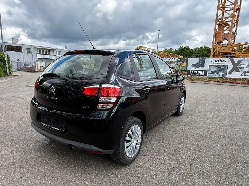 Usado Citroën C3 Exclusive 82 CV (60 kW) 2016 Negro Berlina