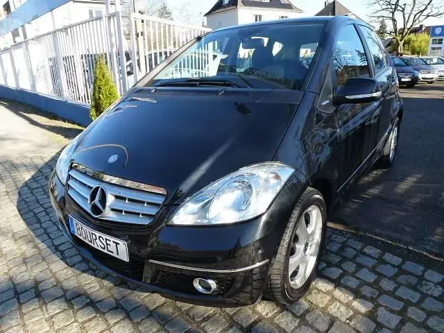 Gebraucht Mercedes A160 Avantgarde 95 PS (69 kW) 2009 Schwarz Van / Kleinbus