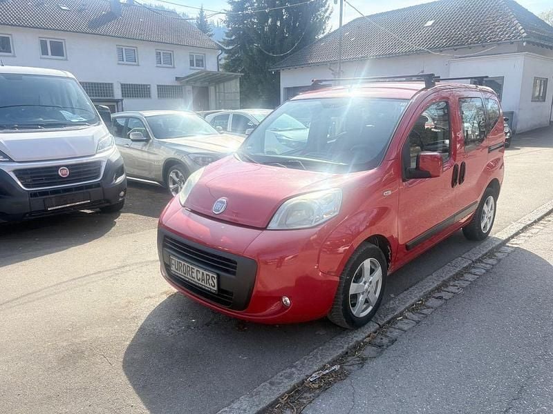 Gebraucht Fiat Qubo Dynamic 75 PS (55 kW) 2009 Rot Van / Kleinbus