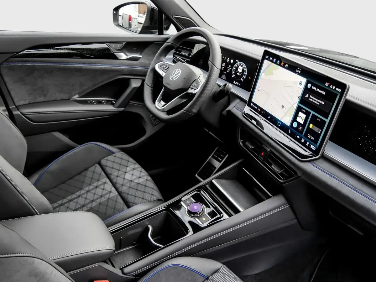 Gebraucht VW Tayron R-line 272 PS (200 kW) 2025 Schwarz SUV
