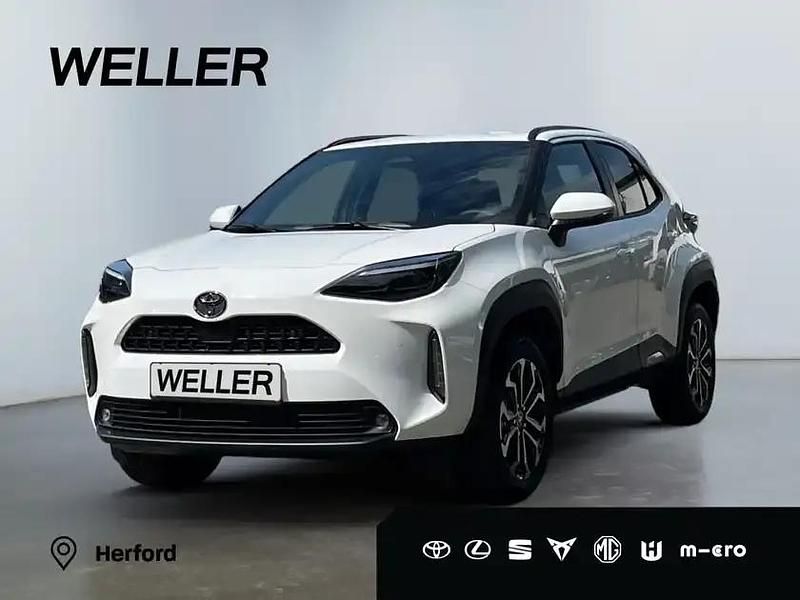 Schneeweiß Neu 2025 Toyota Yaris Cross SUV | 30.990 € (Fairer Preis) - Bild 1/3