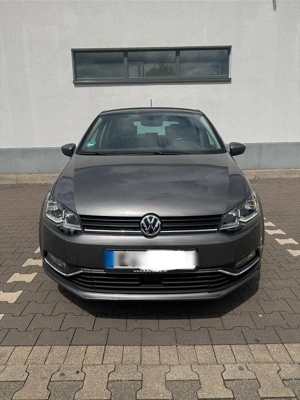 Grau Gebraucht 2016 VW Polo Allstar Kleinwagen | 10.900 € (Guter Preis) - Bild 1/4
