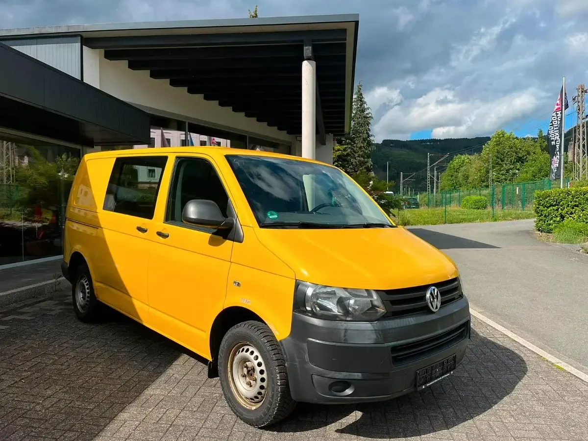 Gebraucht VW Transporter 84 PS (61 kW) 2013 Gelb Van