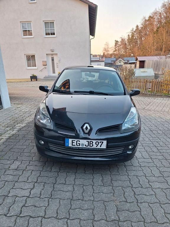Gebraucht Renault Clio II Dynamique 75 PS (55 kW) 2007 Schwarz Limousine