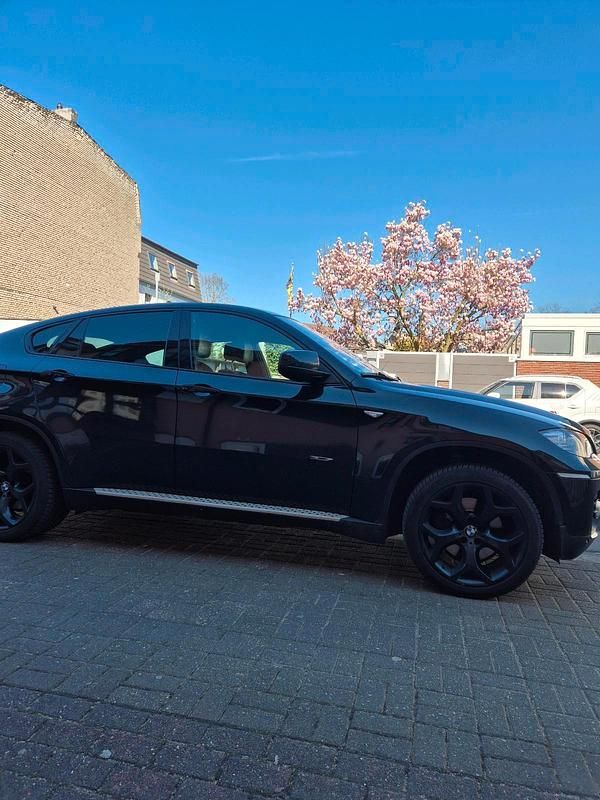 Gebraucht BMW X6 350 PS (257 kW) 2012 Schwarz SUV