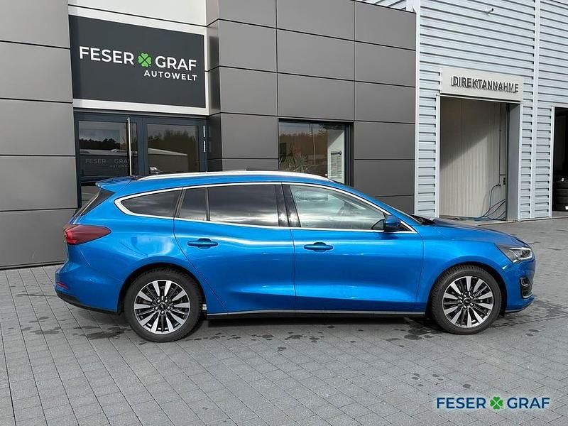 Gebraucht Ford Focus Vignale 155 PS (114 kW) 2023 Dynamicblue metallic Kombi
