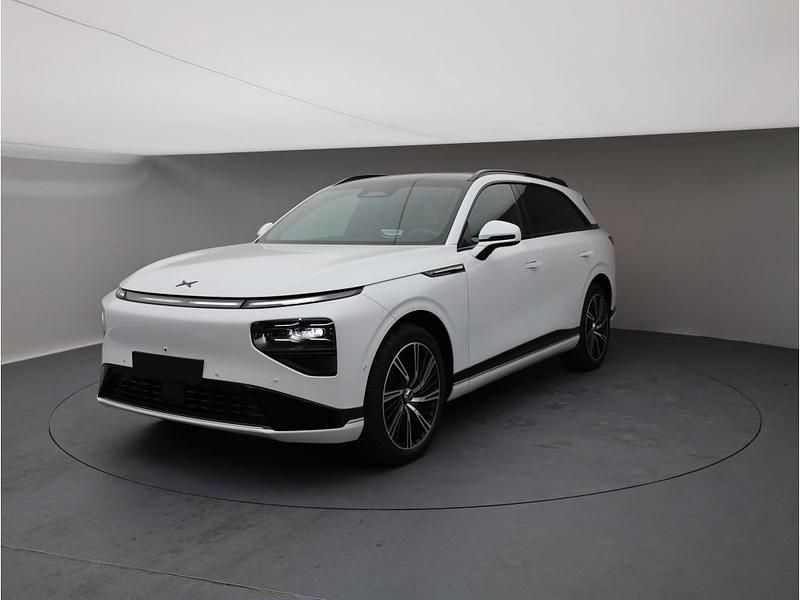 Neu XPENG G9 AWD Performance 422 kW (575 PS) 2026 Weiß SUV