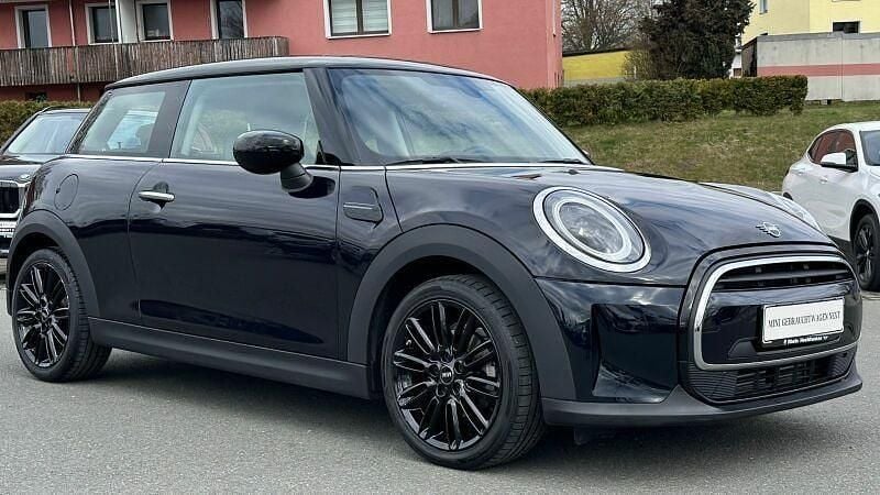 Gebraucht Mini Cooper 136 PS (100 kW) 2022 Schwarz Kleinwagen