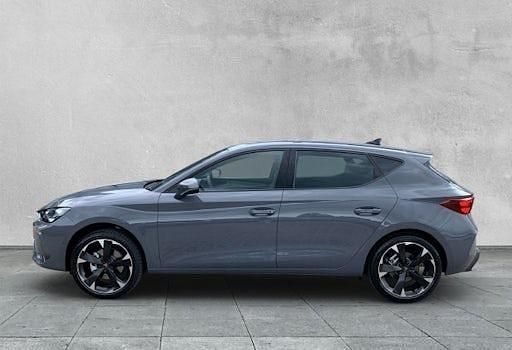 Neu Cupra Leon 150 PS (110 kW) 2026 Grau Limousine