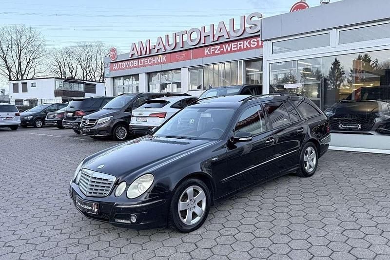 Gebraucht Mercedes E220 170 PS (125 kW) 2008 Obsidianschwarz met. Kombi