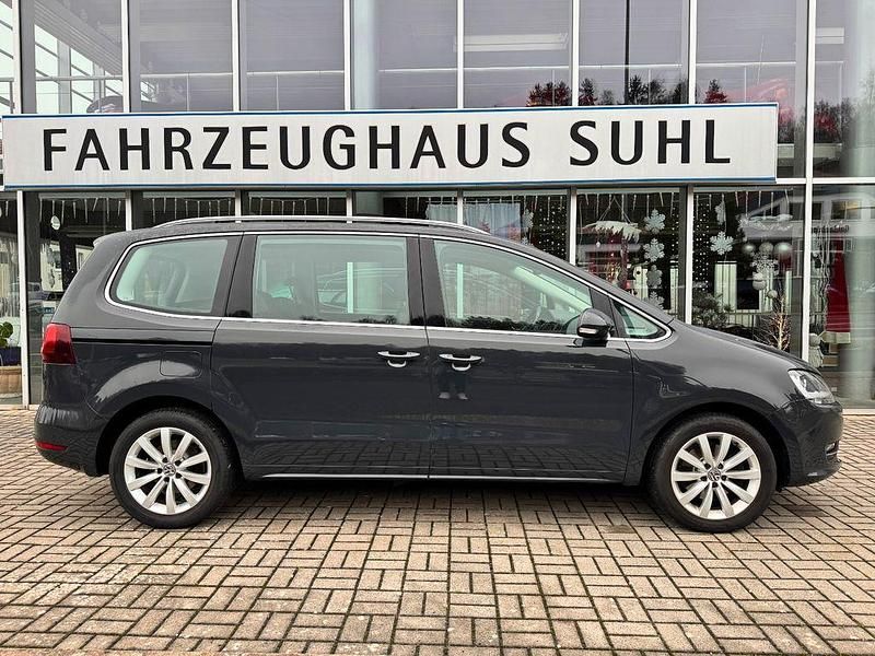 Gebraucht VW Sharan Highline 150 PS (110 kW) 2018 Grau Van / Kleinbus