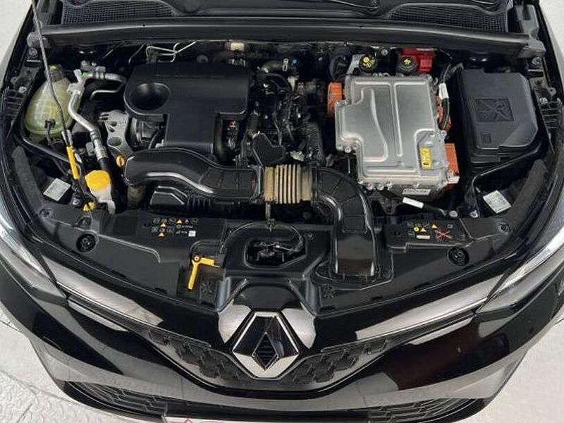 Gebraucht Renault Clio V Equilibre 143 PS (105 kW) 2023 Schwarz Kleinwagen