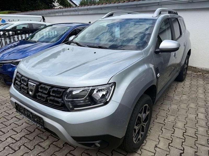 Highland grey Gebraucht 2019 Dacia Duster Prestige SUV | 15.500 € (Fairer Preis) - Bild 1/4