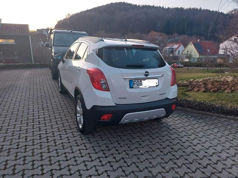 Gebraucht Opel Mokka Edition 140 PS (102 kW) 2012 Weiß SUV