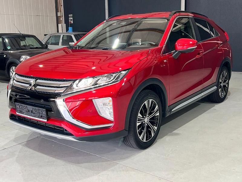 Rot Gebraucht 2019 Mitsubishi Eclipse Cross Diamant Edition SUV | 14.777 € (Fairer Preis) - Bild 1/4