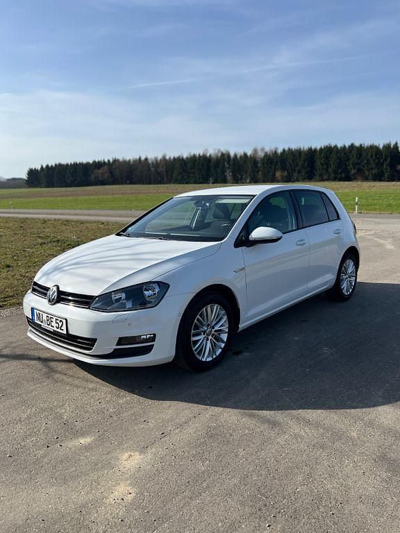 Gebraucht VW Golf VII Cup 110 PS (80 kW) 2015 Weiß Limousine