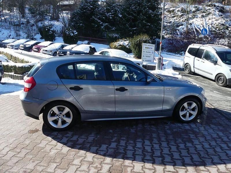 Gebraucht BMW 118 129 PS (94 kW) 2005 Grau Kleinwagen
