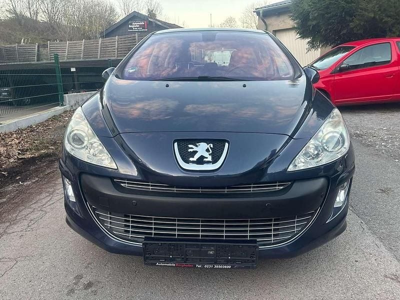 Gebraucht Peugeot 308 Access 98 PS (72 kW) 2008 Blau Kleinwagen