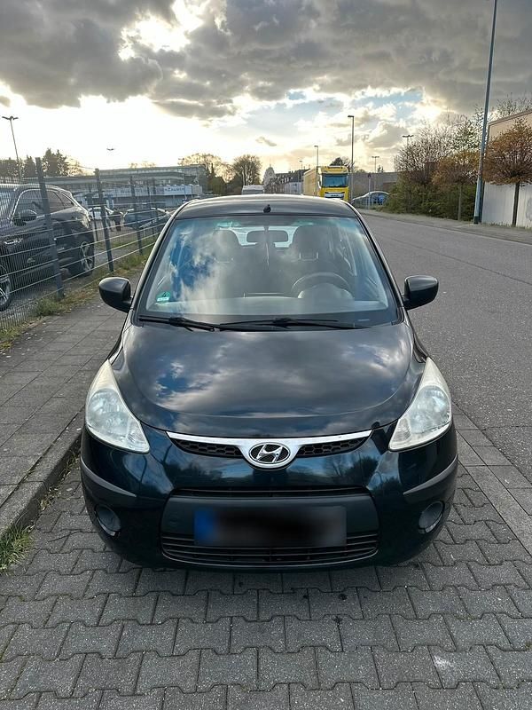Gebraucht Hyundai i10 67 PS (49 kW) 2008 Schwarz Kleinwagen