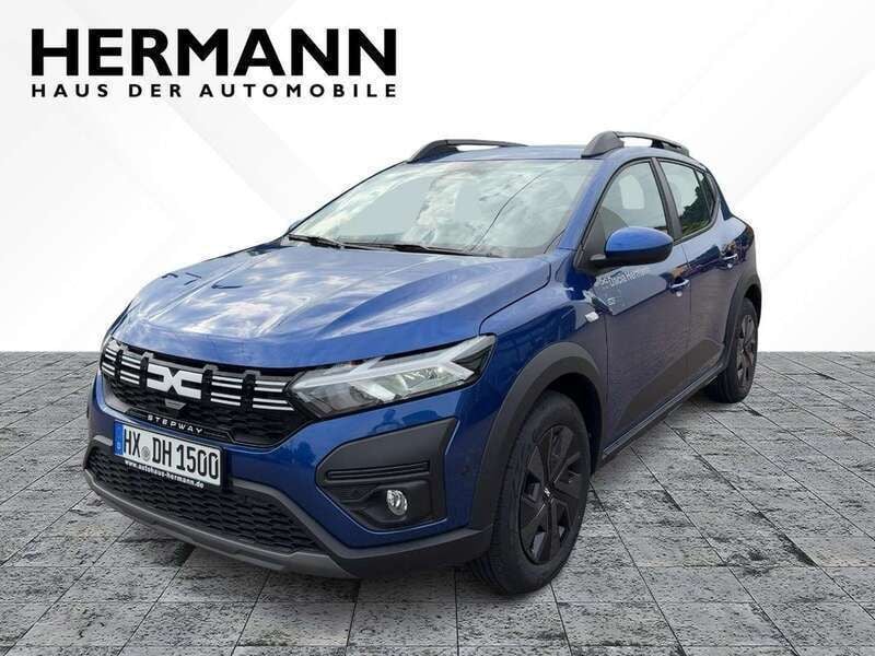 Ironblau metallic Gebraucht 2025 Dacia Sandero Expression Kleinwagen | 19.625 € (Fairer Preis) - Bild 1/4