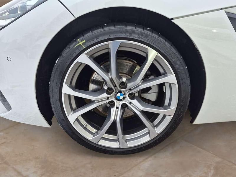 Gebraucht BMW Z4 Sport Line 197 PS (144 kW) 2021 Mineralweiß metallic Cabrio