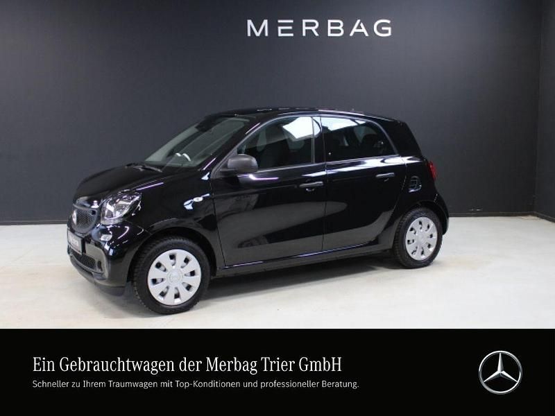 Karosserie in black Gebraucht 2019 Smart ForFour Limousine | 11.700 € (Teuer) - Bild 1/4