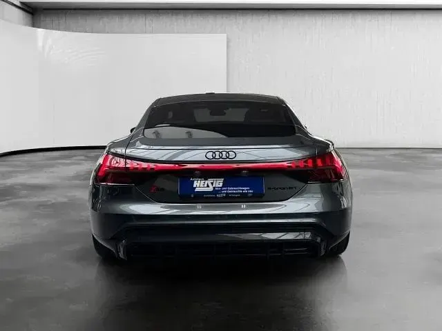 Gebraucht Audi e-tron GT quattro 439 kW (598 PS) 2022 Limousine
