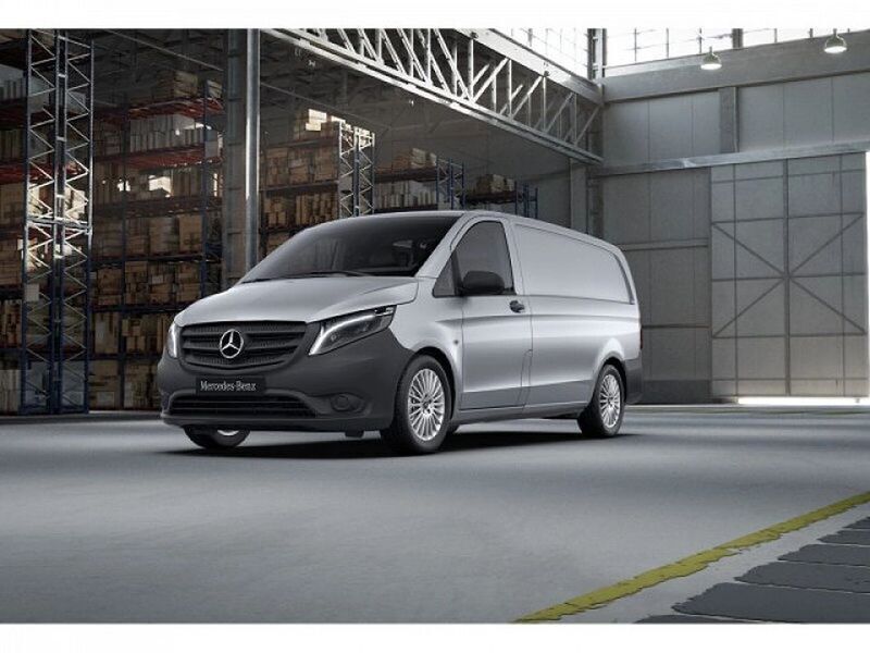 Silber Gebraucht 2021 Mercedes Vito Van / Kleinbus | 32.389 € - Bild 1/4