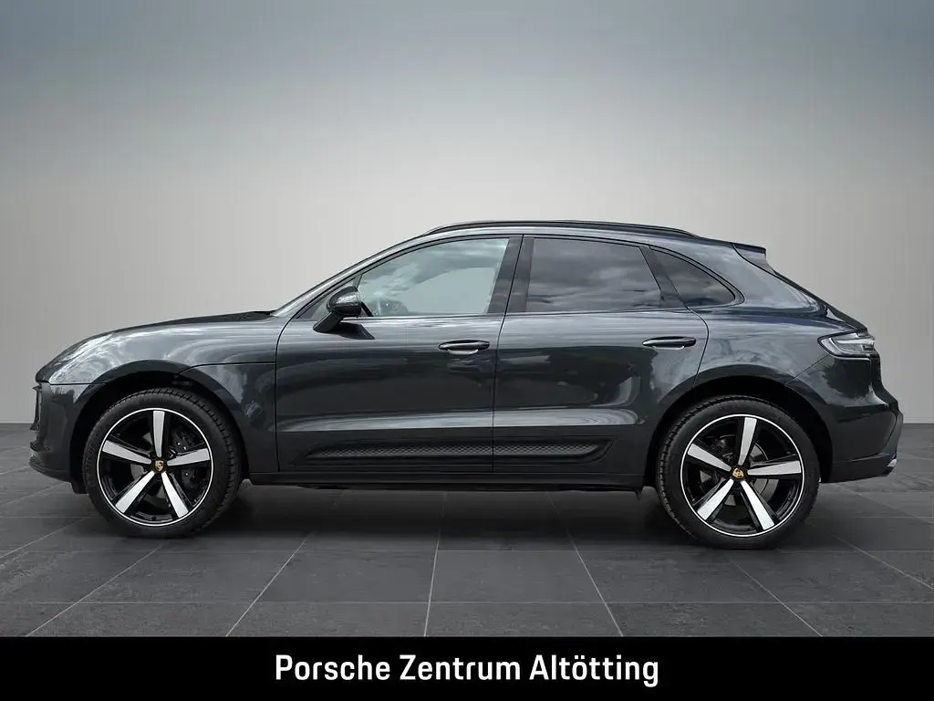 Gebraucht Porsche Macan 265 PS (194 kW) 2023 Grau SUV