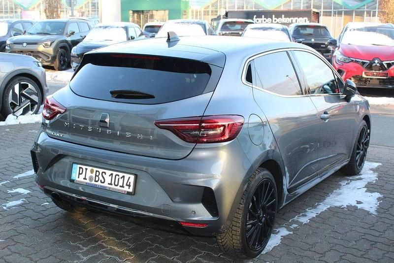 Gebraucht Mitsubishi Colt Edition 91 PS (66 kW) 2024 Grau Limousine