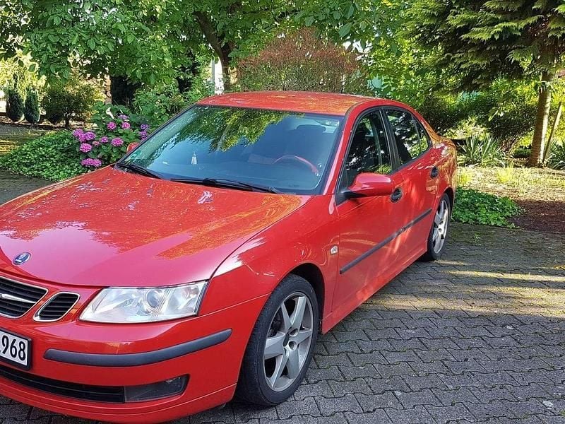 Rot Gebraucht 2005 Saab 9-3 Limousine | 2.200 € (Guter Preis) - Bild 1/4
