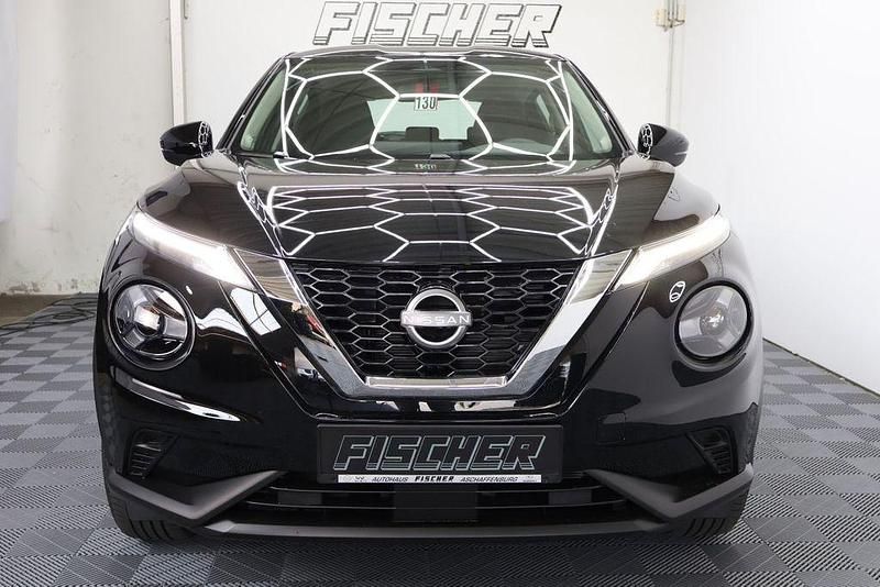 Neu Nissan Juke Acenta 114 PS (83 kW) 2025 Schwarz SUV