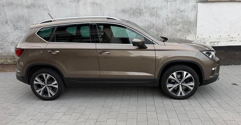 Gebraucht Seat Ateca XCELLENCE 150 PS (110 kW) 2016 Braun SUV