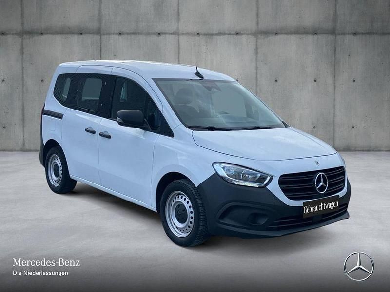 Gebraucht Mercedes Citan 110 Progressive 102 PS (75 kW) 2023 Weiß Van / Kleinbus