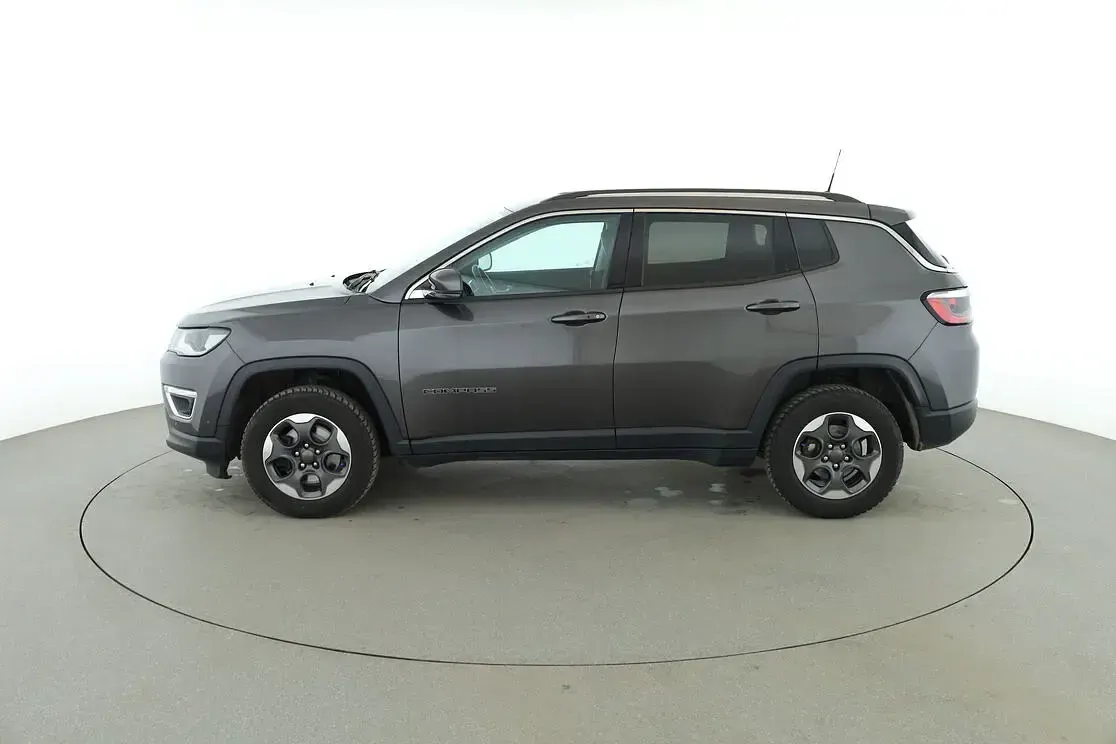 Gebraucht Jeep Compass Limited 170 PS (125 kW) 2020 Braun SUV